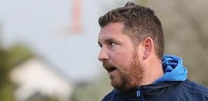 Kilian Seinsche tanzt die halbe Abwehr aus